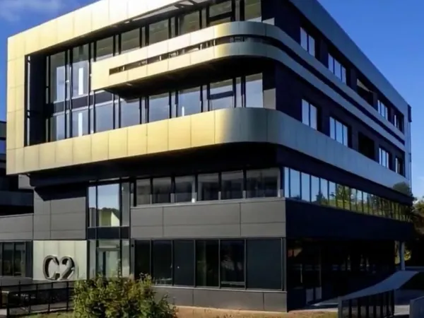 Bureaux 150 m² 