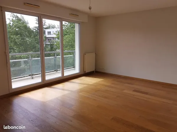 Appartement 4 pièces 74 m² 