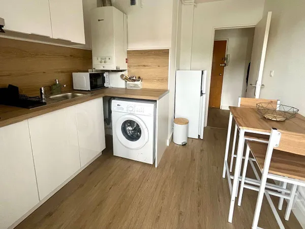 Appartement 1 pièce 27 m² 