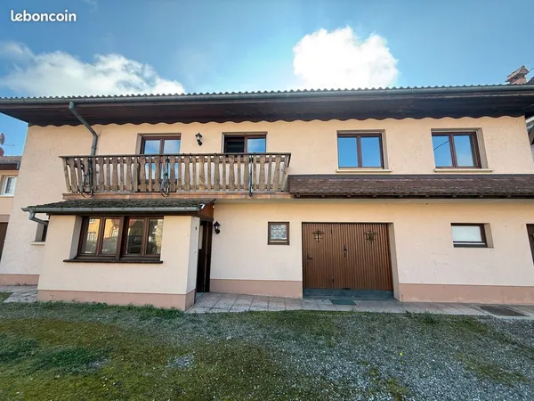 Duplex de 5 pièces de 112m2 avec 2 garages 