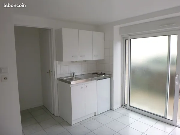 Studio 17 m2 - 304 près du CHU, IFSI, Dinan lehon 22100 studio 
