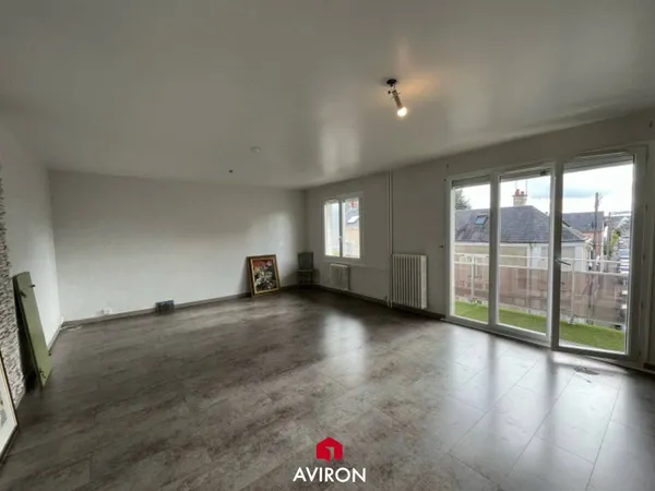 Appartement 3 pièces 84 m² 