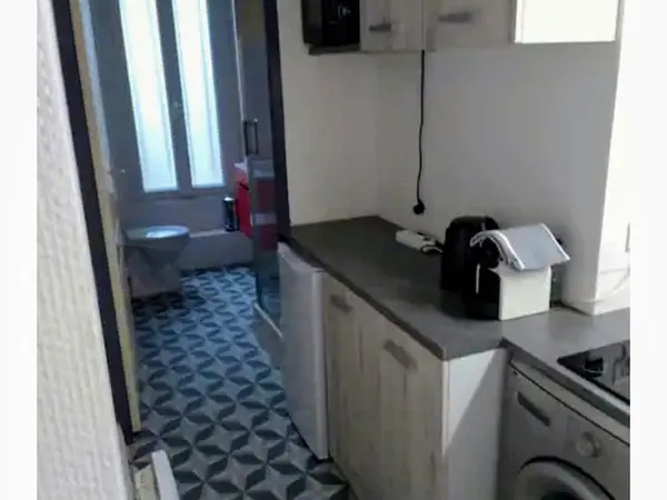 Vend 3 studios immeuble de rapport Saintes 