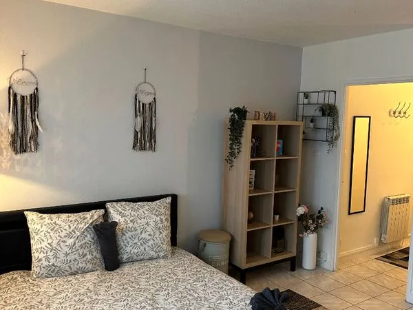 Studio 1 pièce 26 m² 