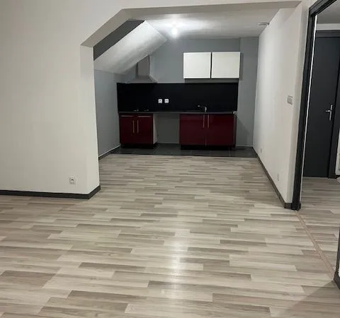 Loue Appartement 3 pièces 64M² 