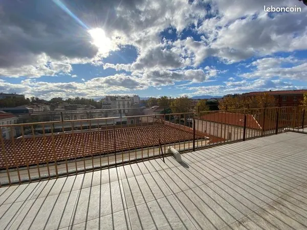 Studio 1 pièce 21 m² 