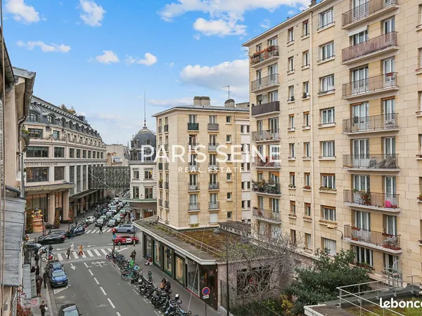 Studio 1 pièce 16 m² 