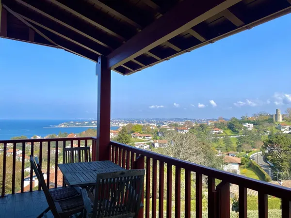 Vends appartement d'exception double vue mer 