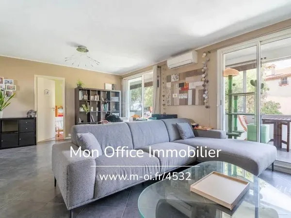 (4532-CLA) Référence : 4532-CLA - Appartement T3 avec... 
