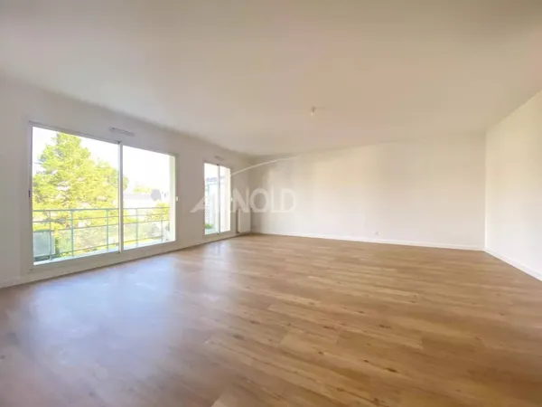 Appartement 4 pièces 103 m² 