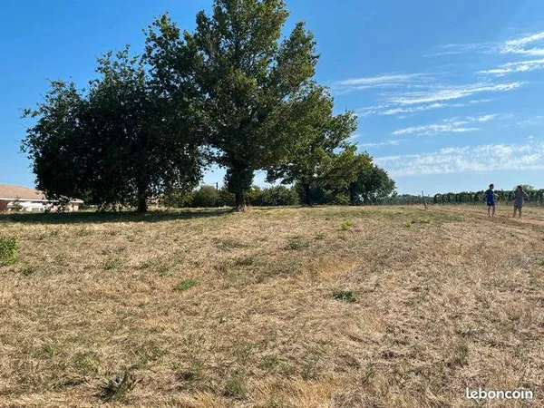 Terrain 2 256 m² Boisredon 