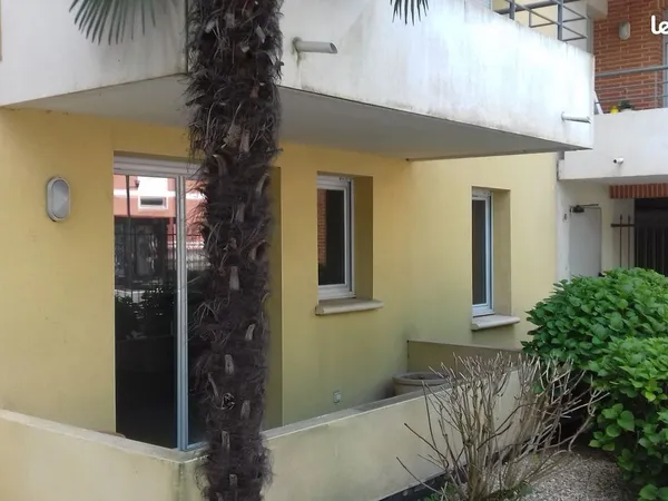APPARTEMENT 49 m2 + garage 