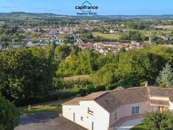 Maison 6 pièces 174 m² 