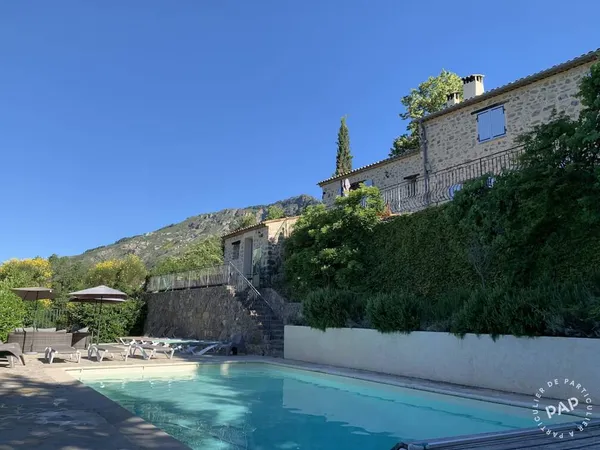 Maison 8 pièces 180 m² 