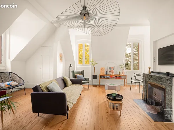 Appartement 4 pièces 130 m² 