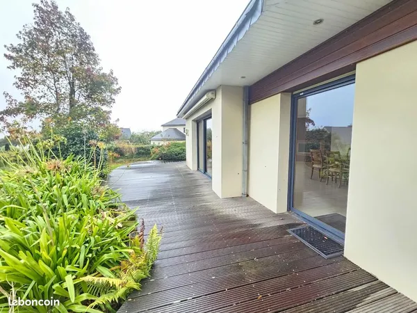 Maison 5 pièces 210 m² 