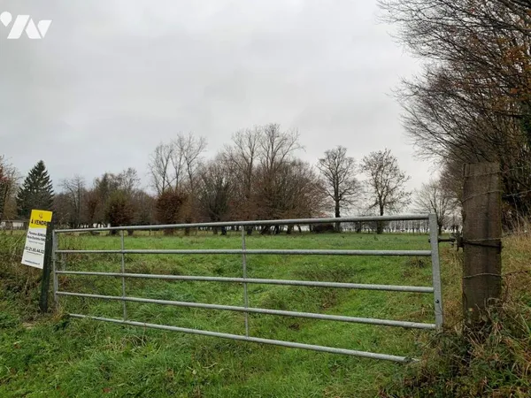 Terrain 3477 m² 