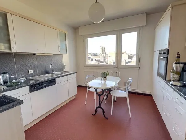 Appartement 5 pièces 130 m² 