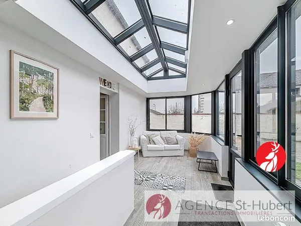 Maison 6 pièces 209 m² 