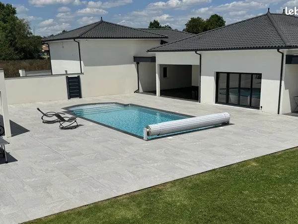 Maison 6 pièces 280 m² 