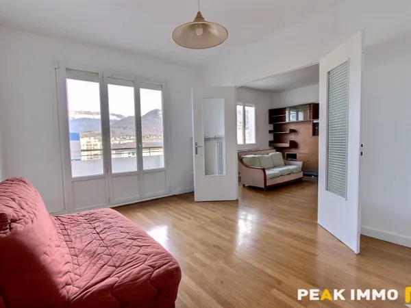 Appartement T4 - 90m² - Annecy - place de parking 