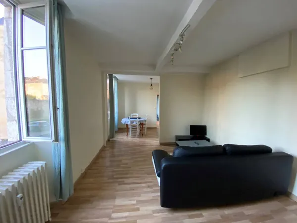 Appartement 3 pièces 63 m² 