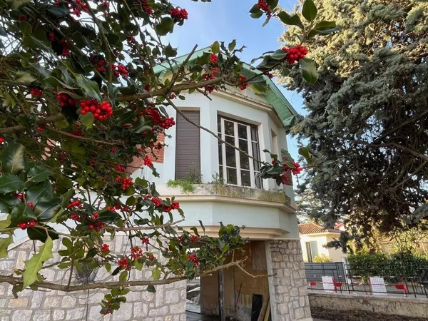 Appartement 4 pièces 77 m² 