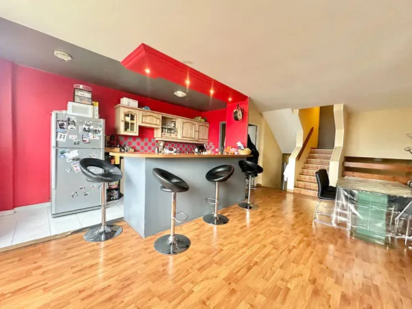 Appartement 4 pièces 83 m² 