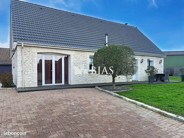 Pavillon 6 pièces 135 m² 