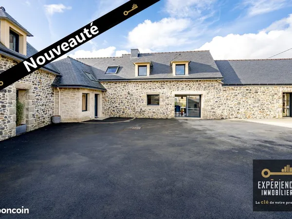 Maison 8 pièces 277 m² 