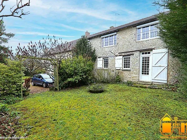 Maison 11 pièces 280 m² 