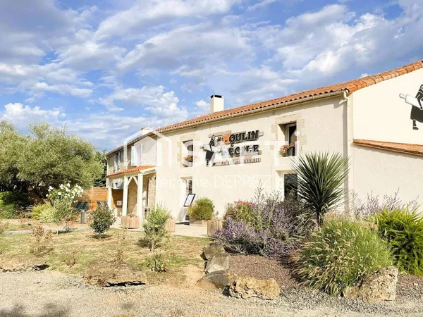 Maison 11 pièces 130 m² 