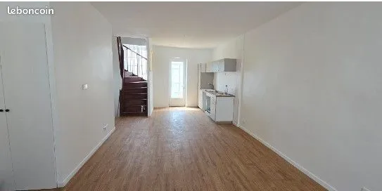 Location maison de ville de 80m2 avec jardin + cave de 40m2 