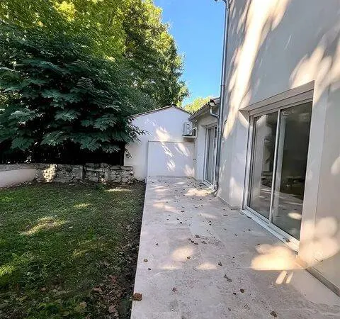 Appartement 4 pièces 129 m² 