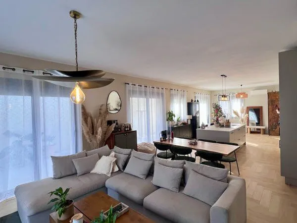 Maison de plain-pied 147m2 centre Castelginest 