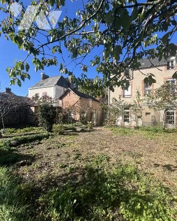 Maison 8 pièces 136 m² 
