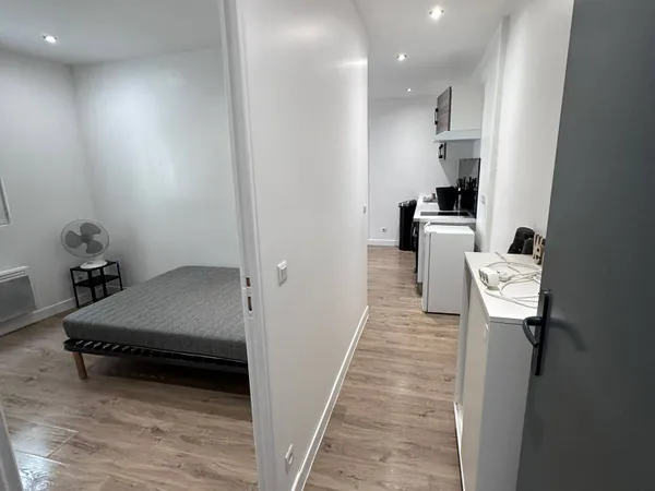 Loue appartement T2, 33m² + Terrasse, Bordeaux Rue Furtado - Disponible immédiatement 