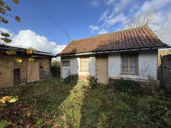 NOUVEAUTE : MAISON A RESTAURER SECTEUR MOYENNEVILLE 