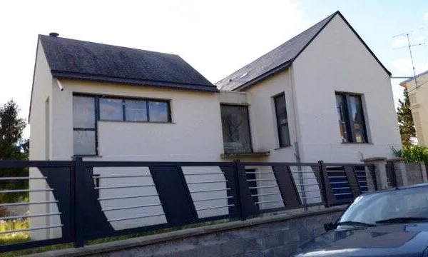 Maison 10 pièces 220 m² 