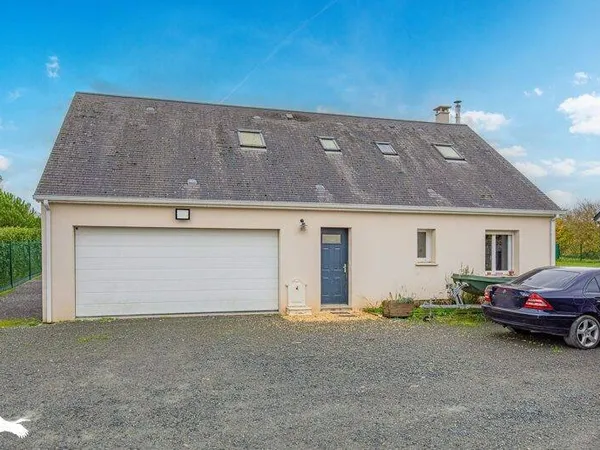 Maison de plain-pied 6 pièces 137 m² 