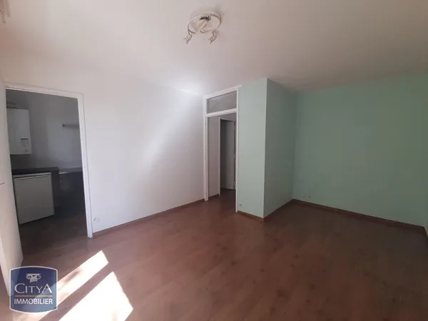 Studio 1 pièce 22 m² 