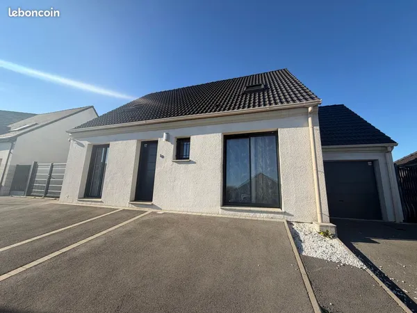 NOYELLES SUR ESCAUT - Pavillon individuel avec 4 chambres 
