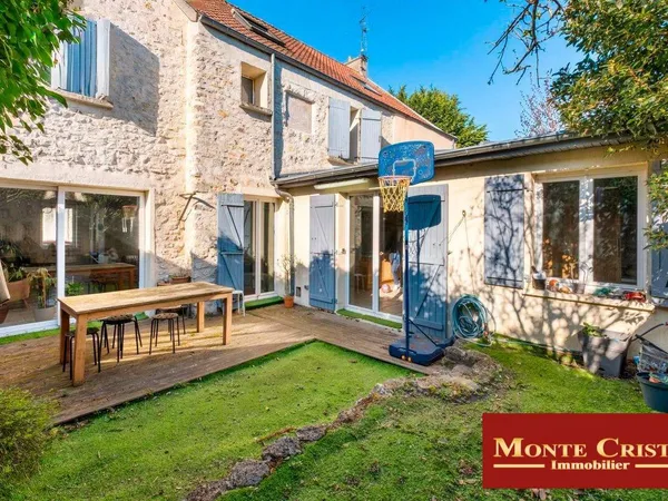 Maison 6 pièces 135 m² 