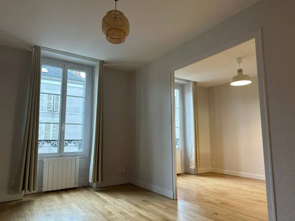 Loue appartement T3 - 49m² - Orléans Fbg St Jean 