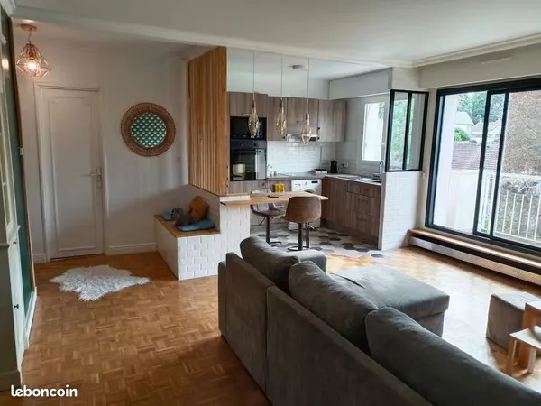 Appartement T2 : Centre ville / Bois préau 
