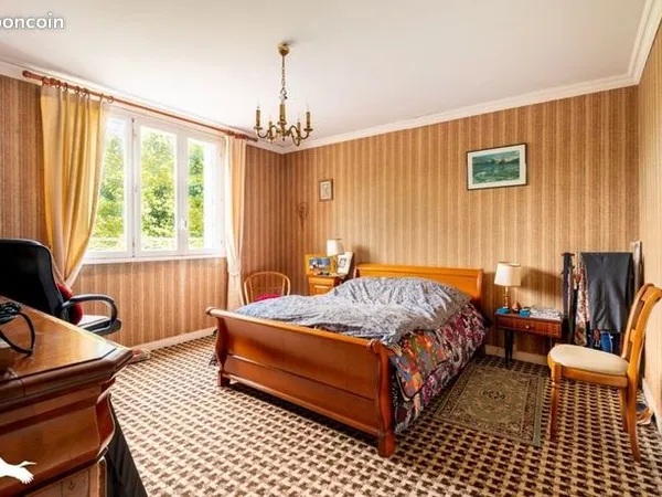Maison 9 pièces 159 m² 