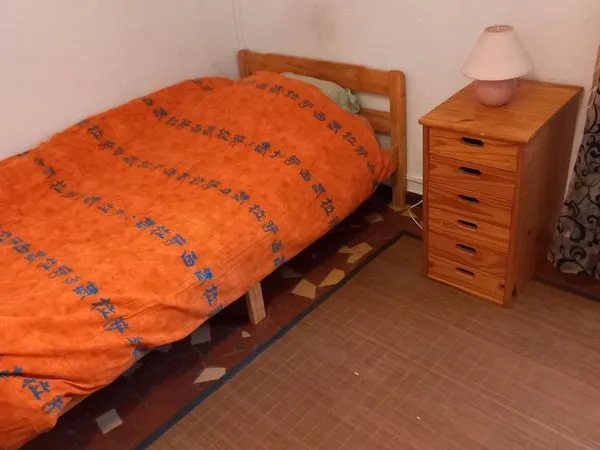 Chambre meublée en colocation 