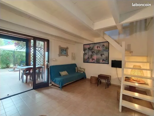 Maison duplex, baie de Pinarello, plage à pied 