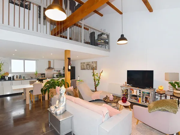 Duplex avec terrasse & jardin 