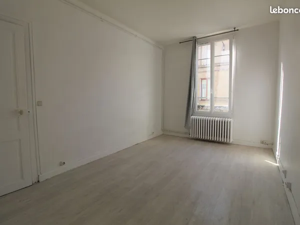 Appartement 1 pièce 28 m² 